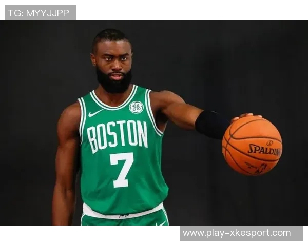 凯尔特人主场迎战骑士首发阵容解析普理查德怀特杰伦布朗米诺特科塔齐聚一堂